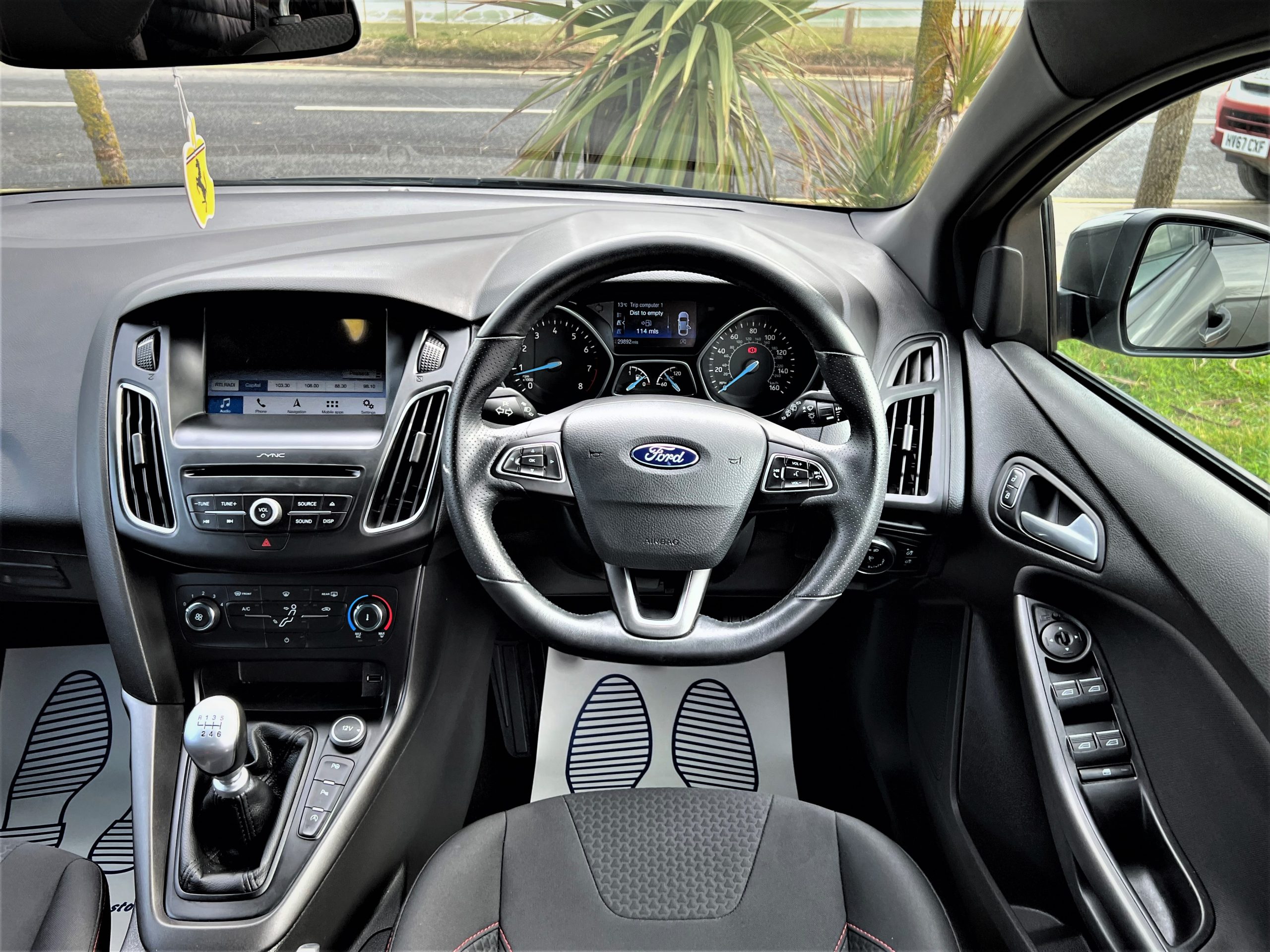 2017 (67) Ford Focus 1.0 EcoBoost 140 ST-Line Navigation