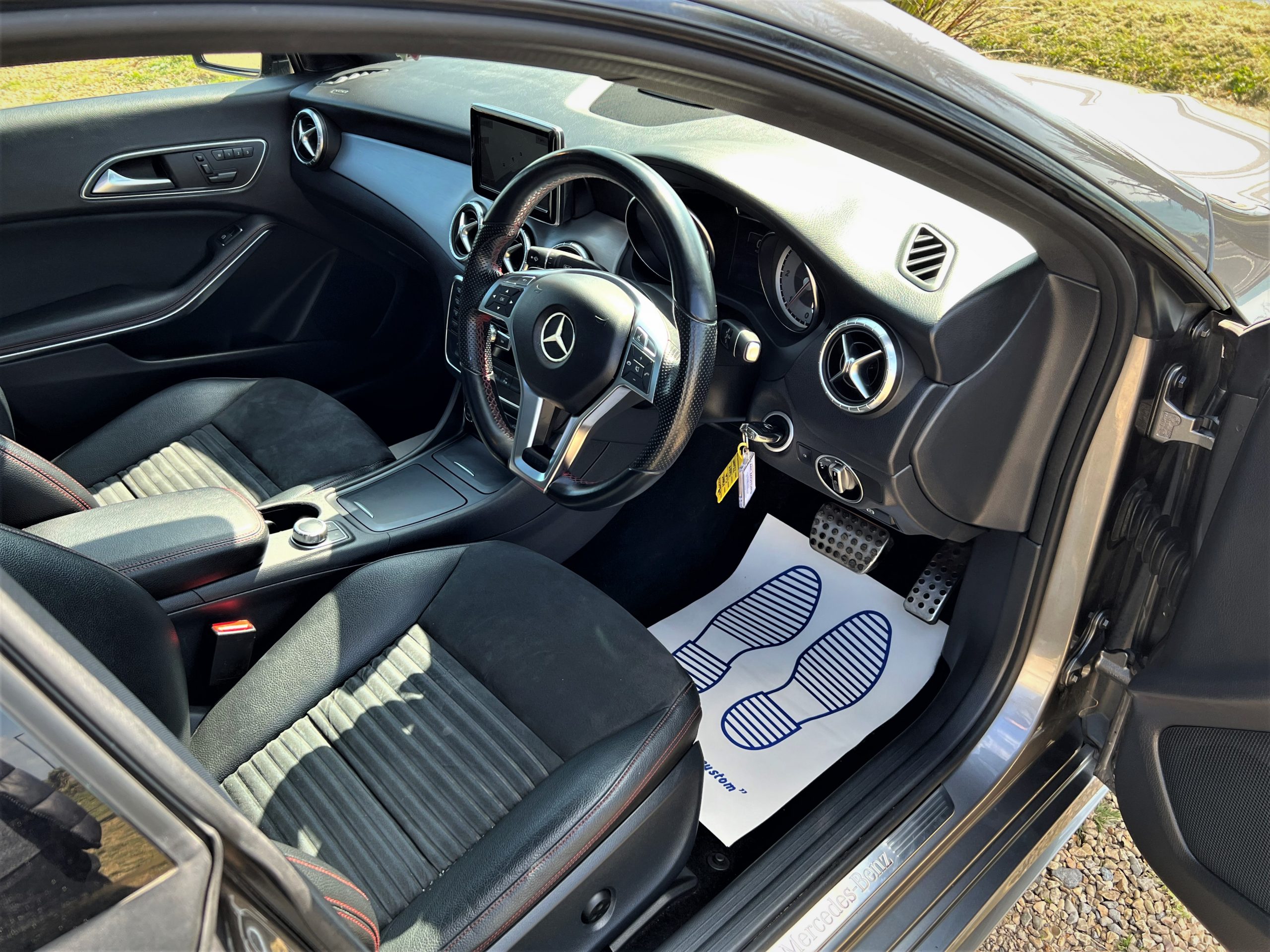 2013 (63) Mercedes-Benz CLA 220 CDI AMG Sport 7G-DCT (Automatic)