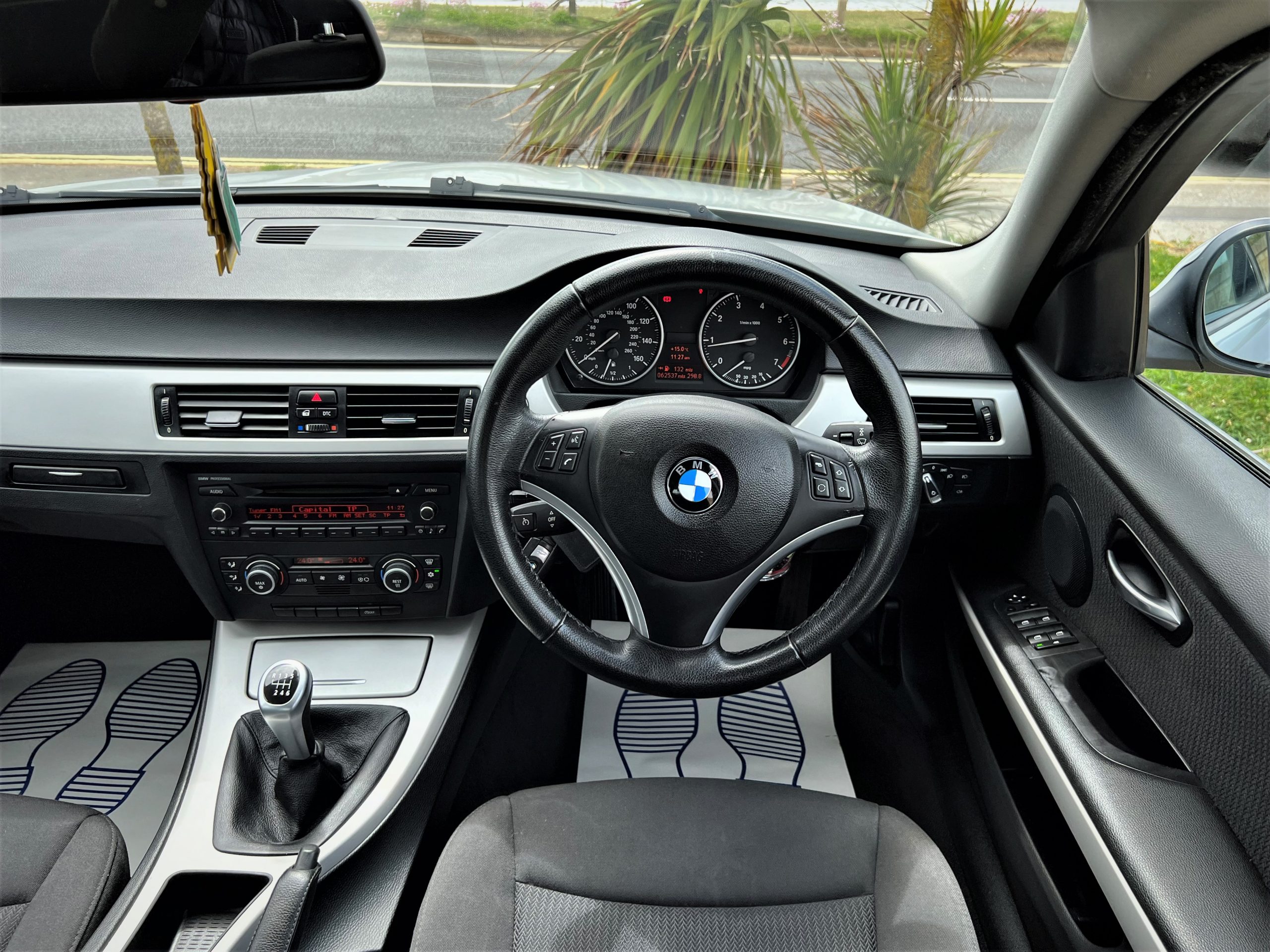 2009 BMW 3 Series 318i SE