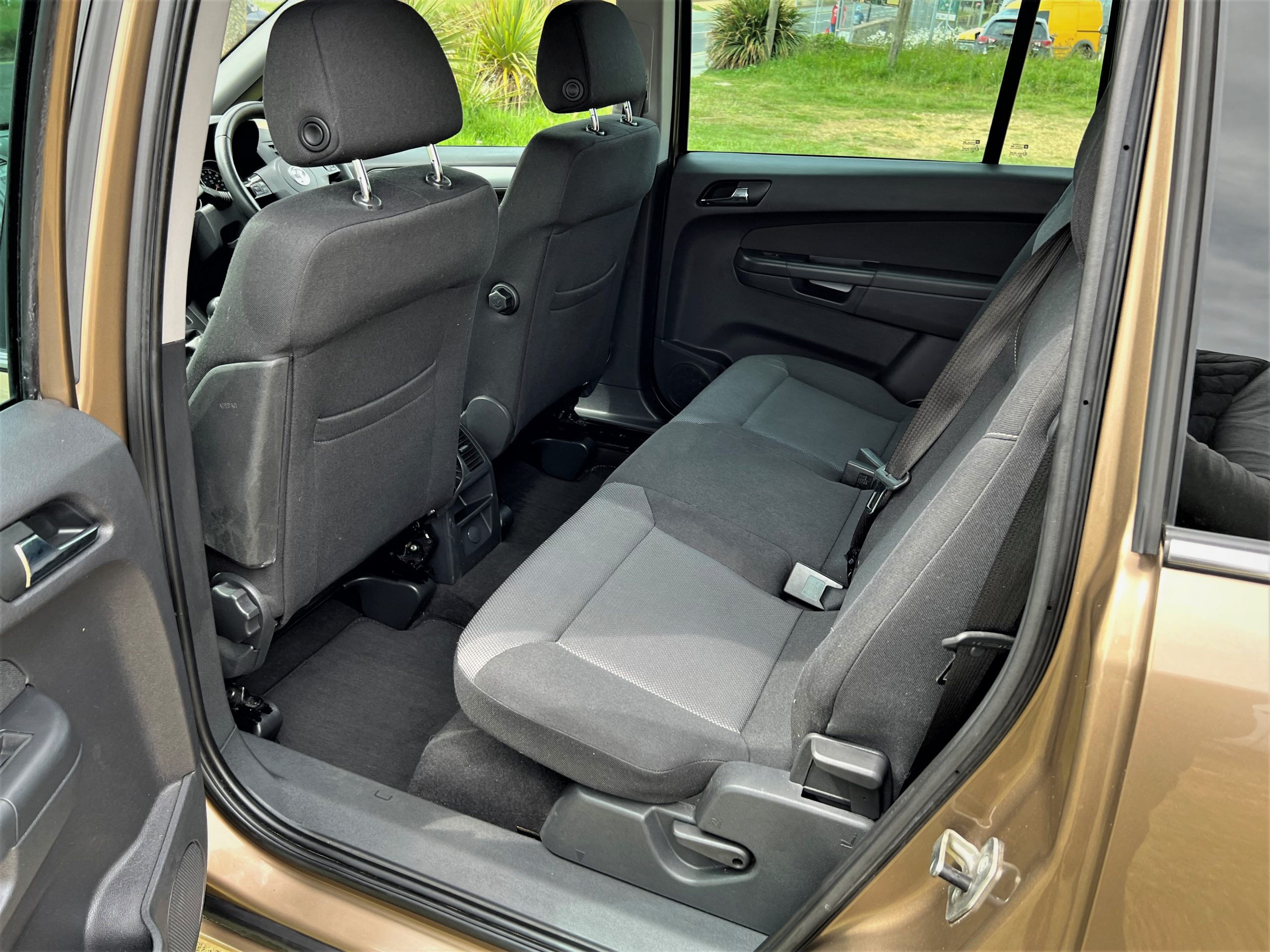 2013 (62) Vauxhall Zafira 1.8 Design Nav 7 Seater