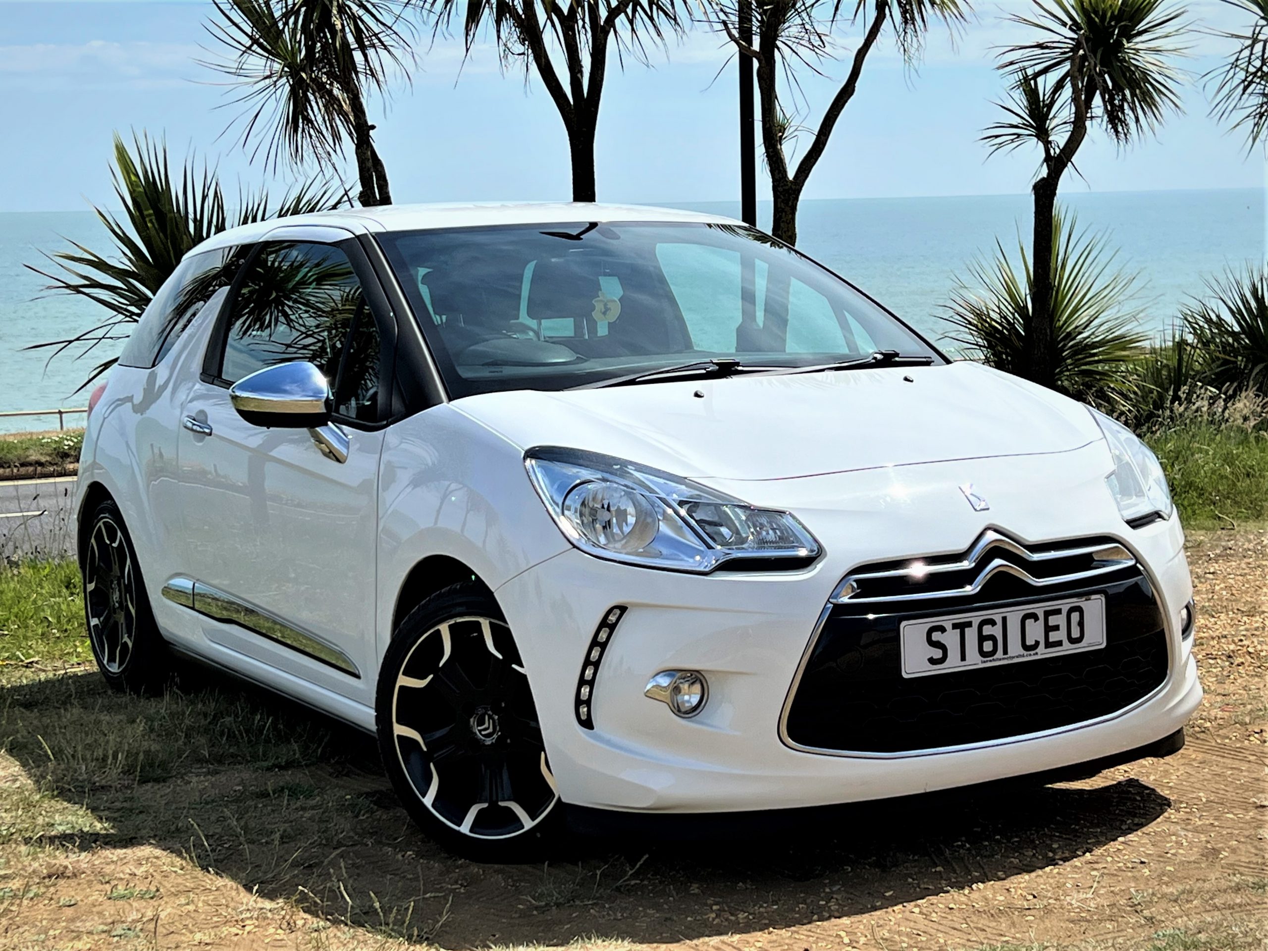 2011 (61) Citroen Ds3 1.6 e-HDi Airdream DStyle 3dr