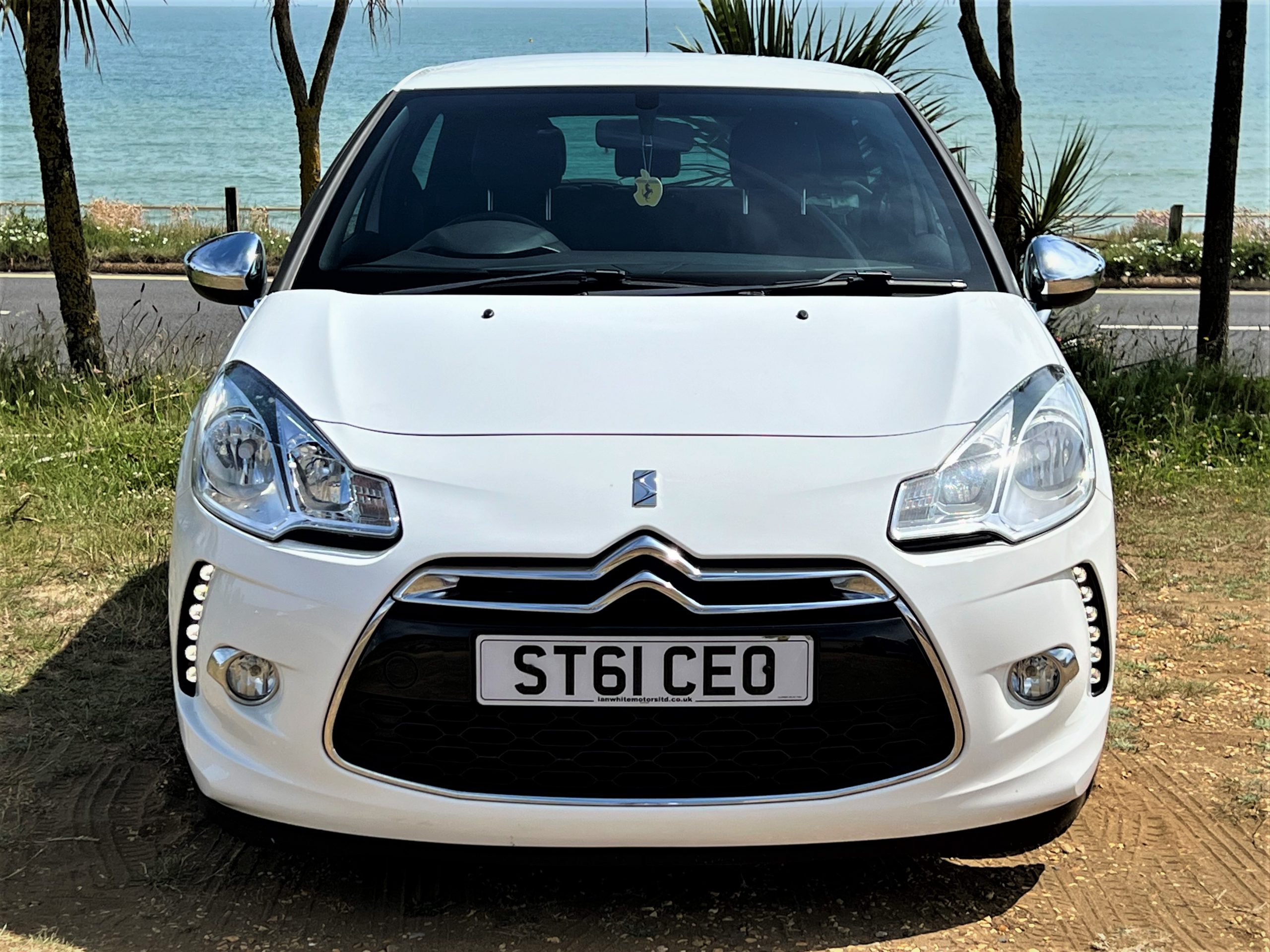 2011 (61) Citroen Ds3 1.6 e-HDi Airdream DStyle 3dr